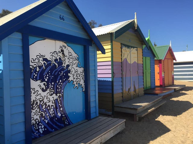 Decent: Brighton Bathing Boxes 🇦🇺