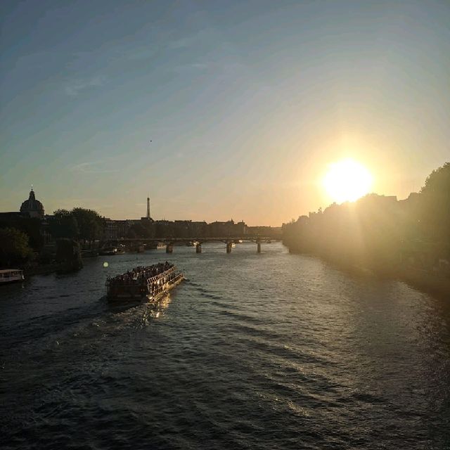 A Parisian Stroll to Remember