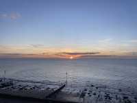  Mesmerizing Sunset Over Hunstanton's Coastal Horizon