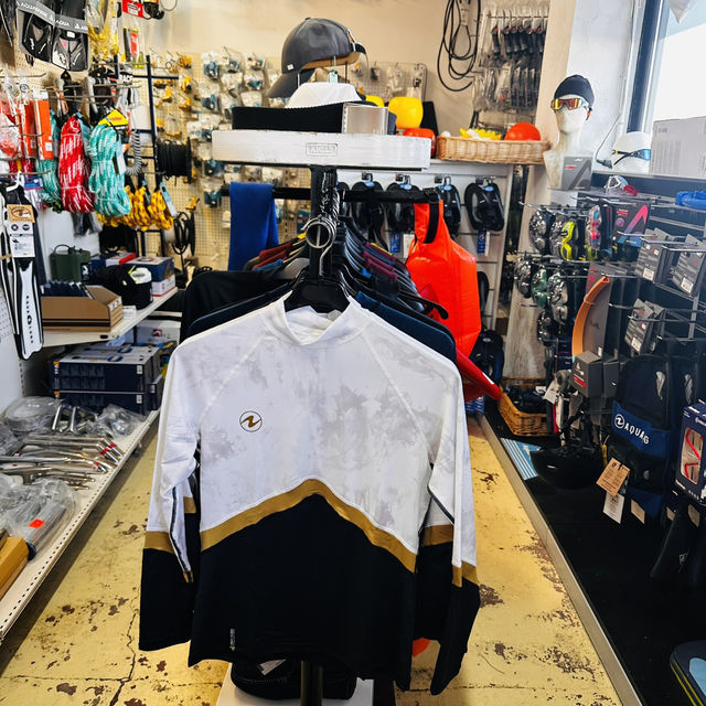 Live the marine life with the right gear from here!