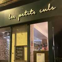 Paris ｜ Enjoy the Paris night with friends in bistro 