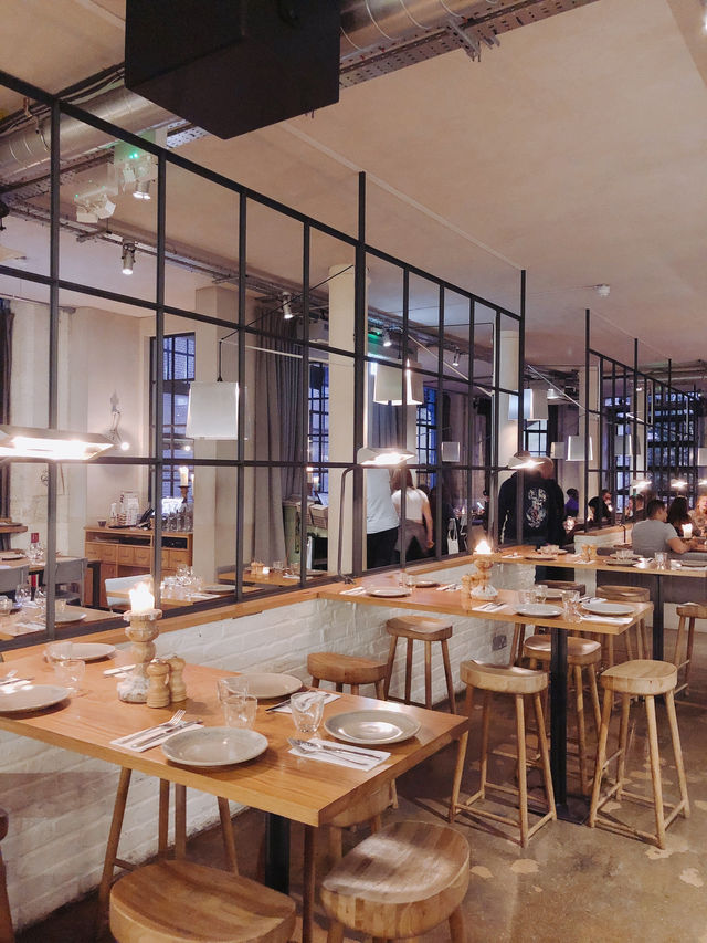 London | The best place for friends reunion or date night 