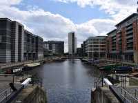 Walking around Leeds canals 