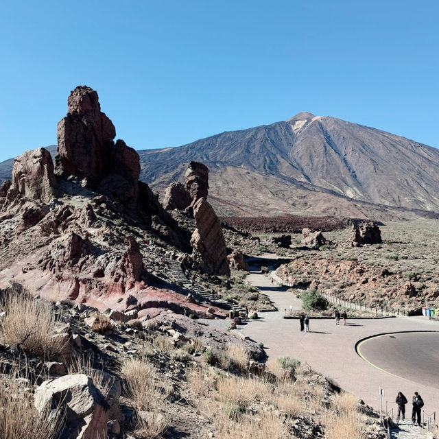 🌋🌴 Budget Summer Escape: Tenerife Without the Big Price Tag! 💰🌞