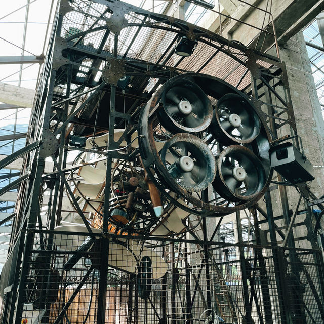 Nantes on a Shoestring: Rivers, Castles & Hidden Wonders Nantes on a Shoestring: Rivers, Castles & Hidden Wonders