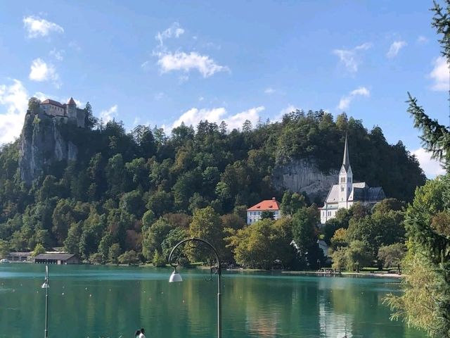 Bled: Where Sweet Became Sweeter 🏞️🍰