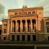 Riga Opera House – Where Music Meets Elegance 🎶✨