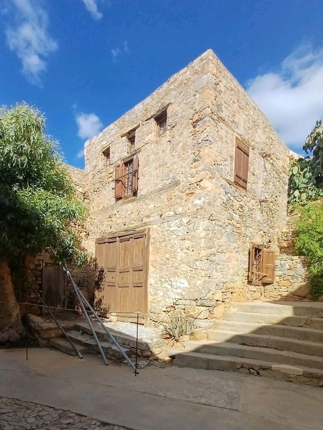 Spinalonga: The Island of the Living Dead Spinalonga: The Island of the Living Dead