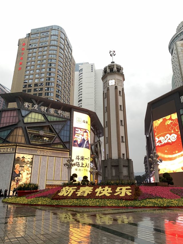 【中国・重慶】並ぶ価値ある！重慶B級グルメ・旨辛カリカリポテト