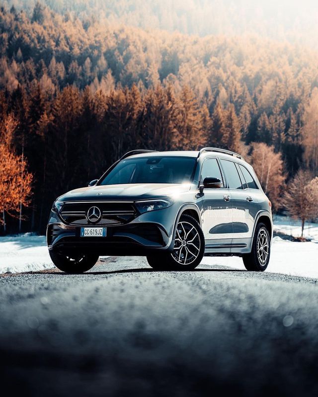 Captivating Moments with @mercedesbenzitalia: Exploring Plan de Corones ⛰️