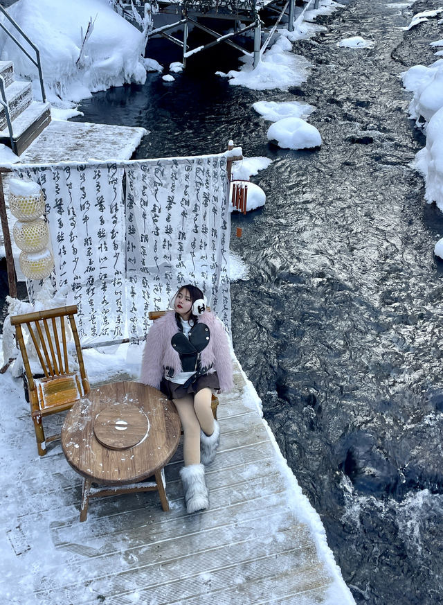 長白山超酷原生態探險體驗｜雪谷穿越、圍爐煮茶