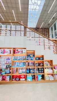 這個高顏值的書店,環境真的是好啊