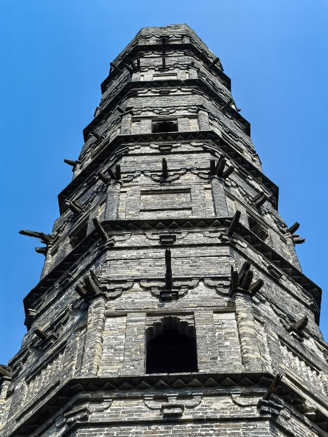 青龍塔