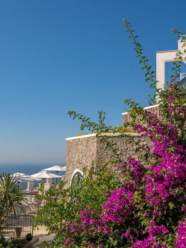 🌟 Unwind in Campania: Furore's Finest Stays! 🏨✨