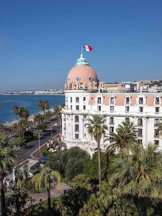 🌟 Discover Nice's Iconic Jewel: Hotel Le Negresco 🌊