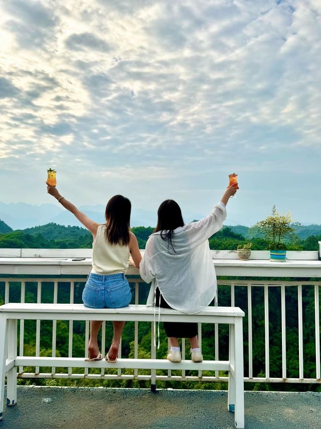 這片竹海深處居然藏了一個花園民宿！
