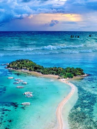 Boracay | This place fulfills all my fantasies about islands