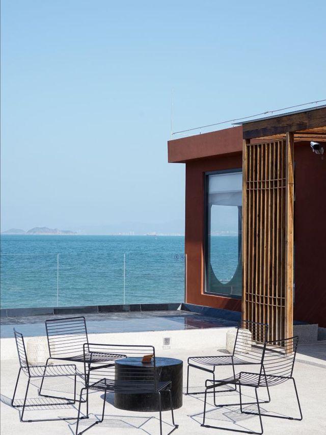 🌊✨ Shenzhen's Seaside Serenity: Wabi-Sabi Chic & Views 🏖️
