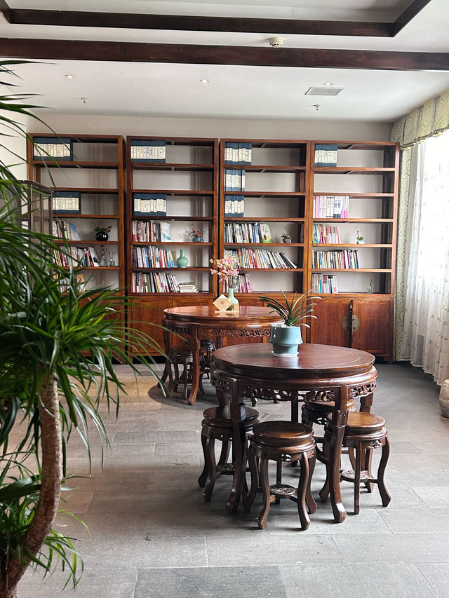 大隱於市郴州新中式禪意酒店