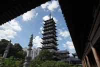 不要錯過這座上海最古老的寺院之一工真如寺。