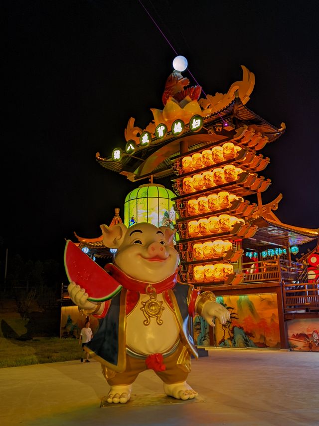 武漢周邊西遊主題的不夜城。