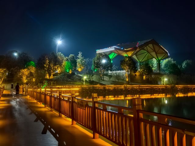 最近不忙，去趟祁陽，來唐家山油茶文化園度假。