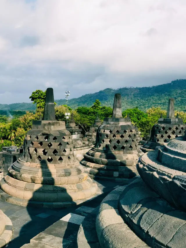 婆羅浮屠，此生必看的絕景
