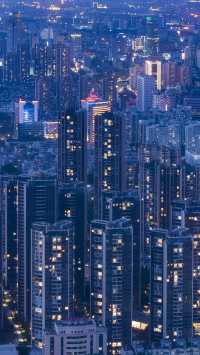我在佛山拍到了廣州塔/邂逅城市的藍調時刻