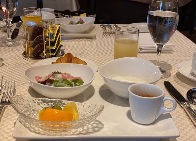 東京第一酒店 | 舒適寧靜的中心綠洲
