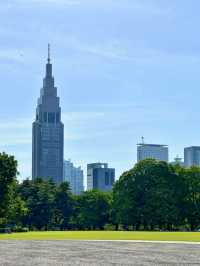 四季之美：新宿御苑的自然詩篇與都市魅力