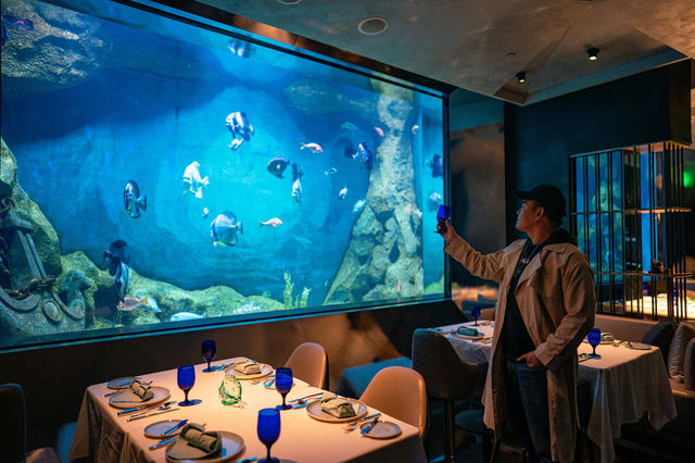 深坑酒店，享受睡在海底宮殿的奇幻體驗