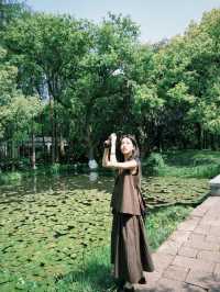 西湖春遊｜莫奈花園嘅浪漫，呢份影相攻略靚到窒息！