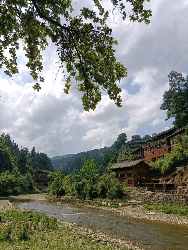 Discover the Hidden Gem of Guizhou: Langde Miao Village!