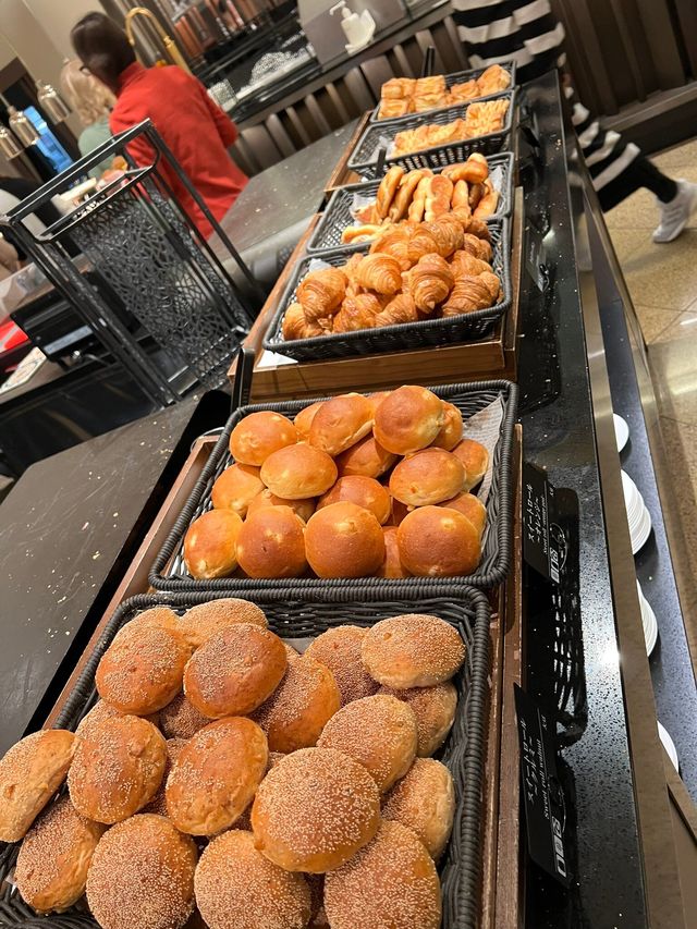 東京京王廣場酒店 Tokyo Keio Plaza Hotel   地址：160-8330 東京