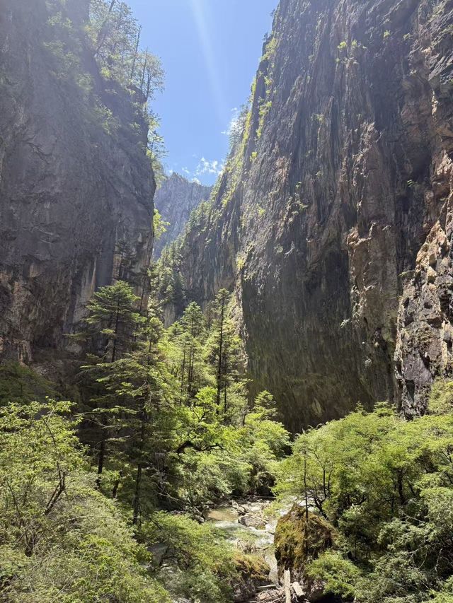分享一個香格里拉小眾秘境丨秘境六湖