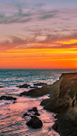 The Time-Honored Cape: A Guide to Exploring Mendocino, California