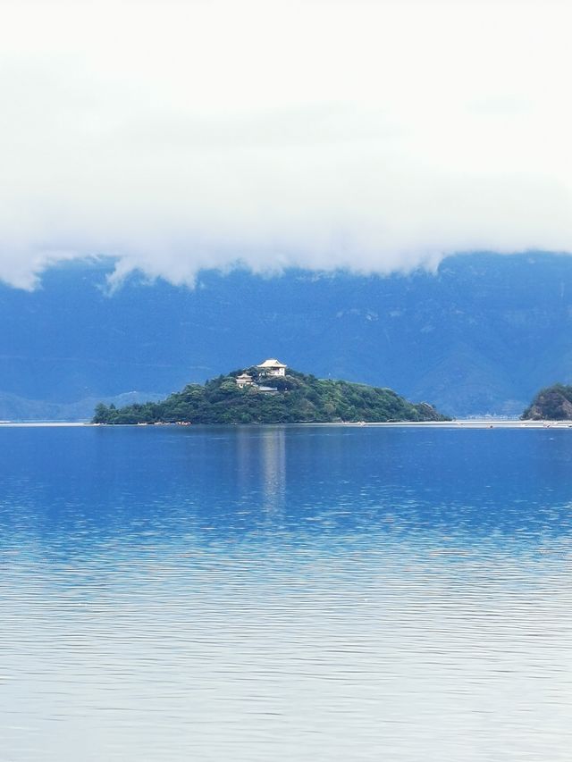 瀘沽湖實況｜本地人私藏嘅莫奈花園