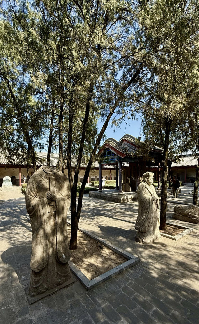 睇完青龍寺嘅壁畫，唔好錯過呢件國寶級石雕