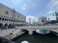 Macau - beauty is in the eye of the beholder 