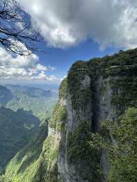 Amazing Day in Tianmen mountains.