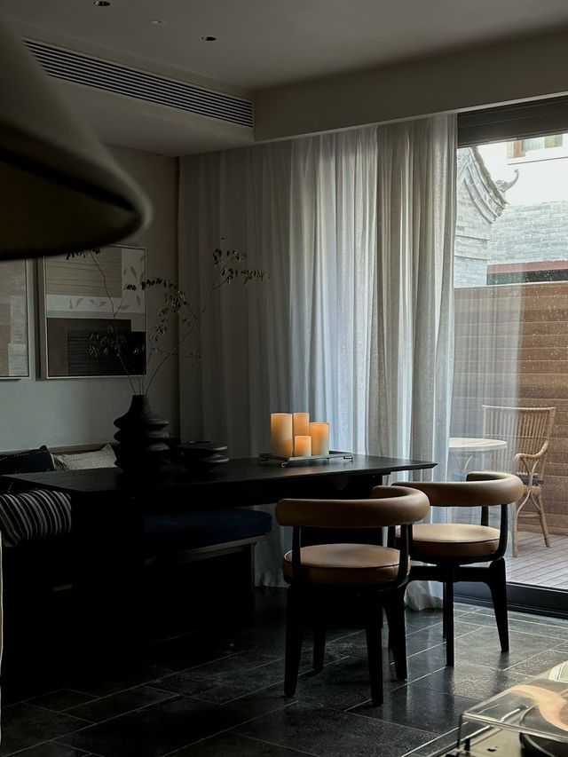 安合ANAHAT｜在心輪綻放的古院美學