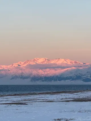 살려줘! 신장 사이리무호 겨울의 아름다움에 말문이 막혔어, 푸른 얼음
