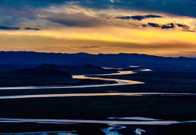 夕陽西下被若爾蓋的黃河九曲美翻了！一定要來～