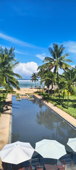ประสบการณ์การเข้าพักที่น่าจดจำ ณ Outrigger Beach & Spa