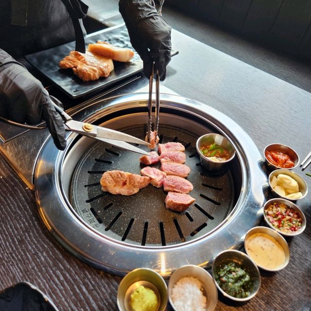 제주여행 중 들려보면 좋을 흑돼지구이 맛집 더 시즈닝