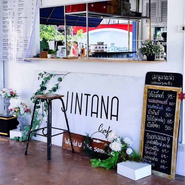 Jintana cafe คาเฟ่ ที่ Verona ทับลาน