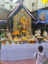  เทวาลัยพระพิฆเนศ สี่แยกห้วยขวาง