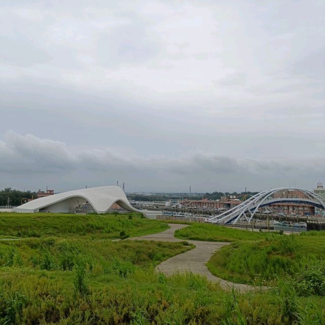 望海步道草地區