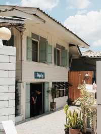 ใต้ถุนบ้าน 带福办 ร้านอาหารเล็กๆสไตล์โฮมมี่