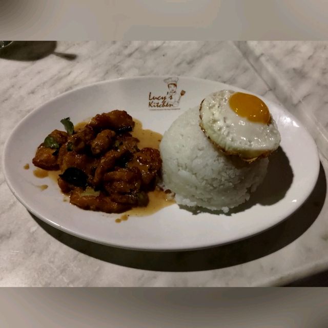 Enjoy Your Meal while Enjoying the View